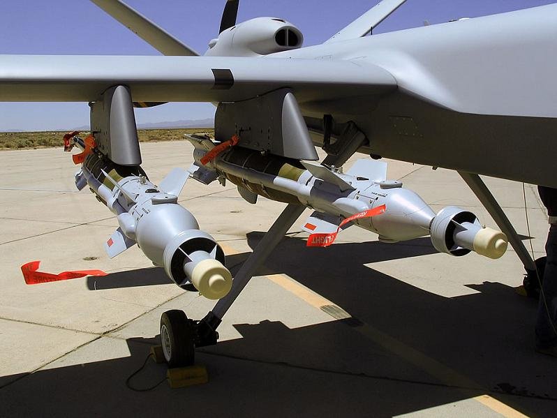 1325096670_drone-mq-9-reaper-missiles