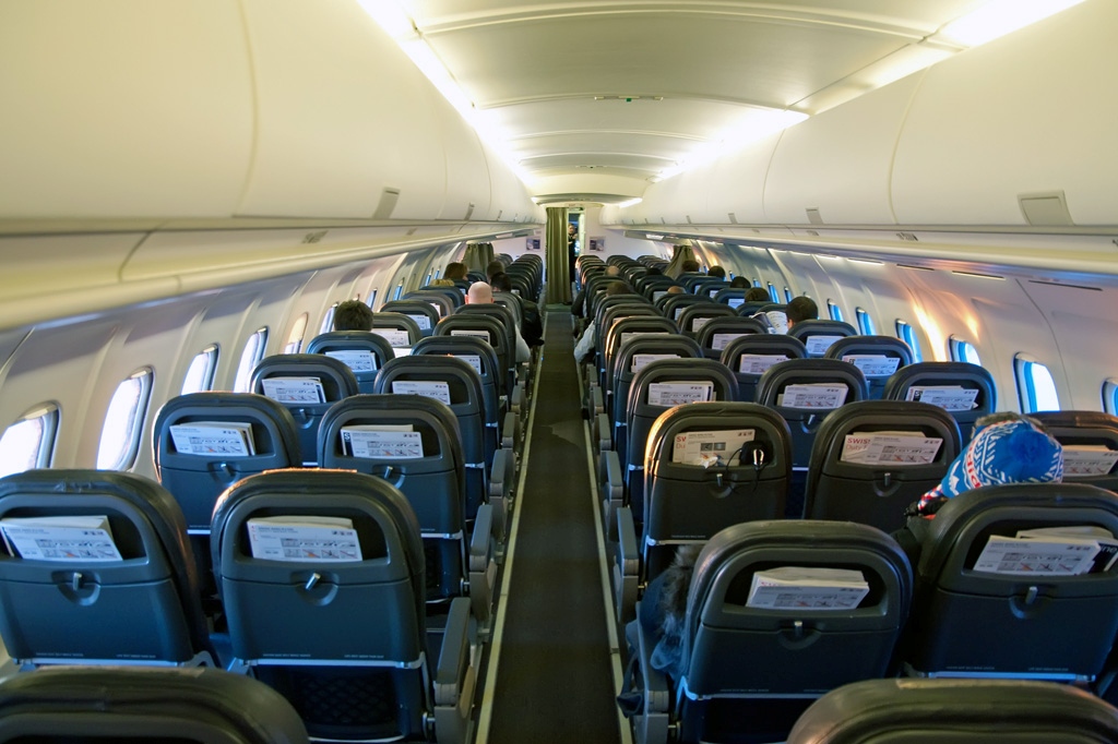 Passenger salon Tu 204