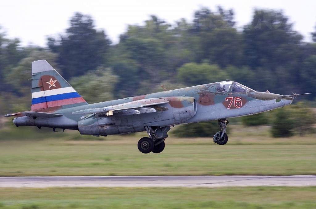 Su 25